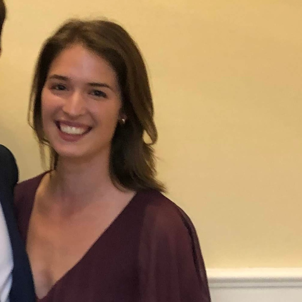 Meet your Posher, Kelly
